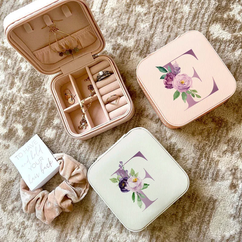 Travel Jewellery & Accessories Organiser - صندوق مجوهرات بأحرف أرجوانية هدية زفاف
