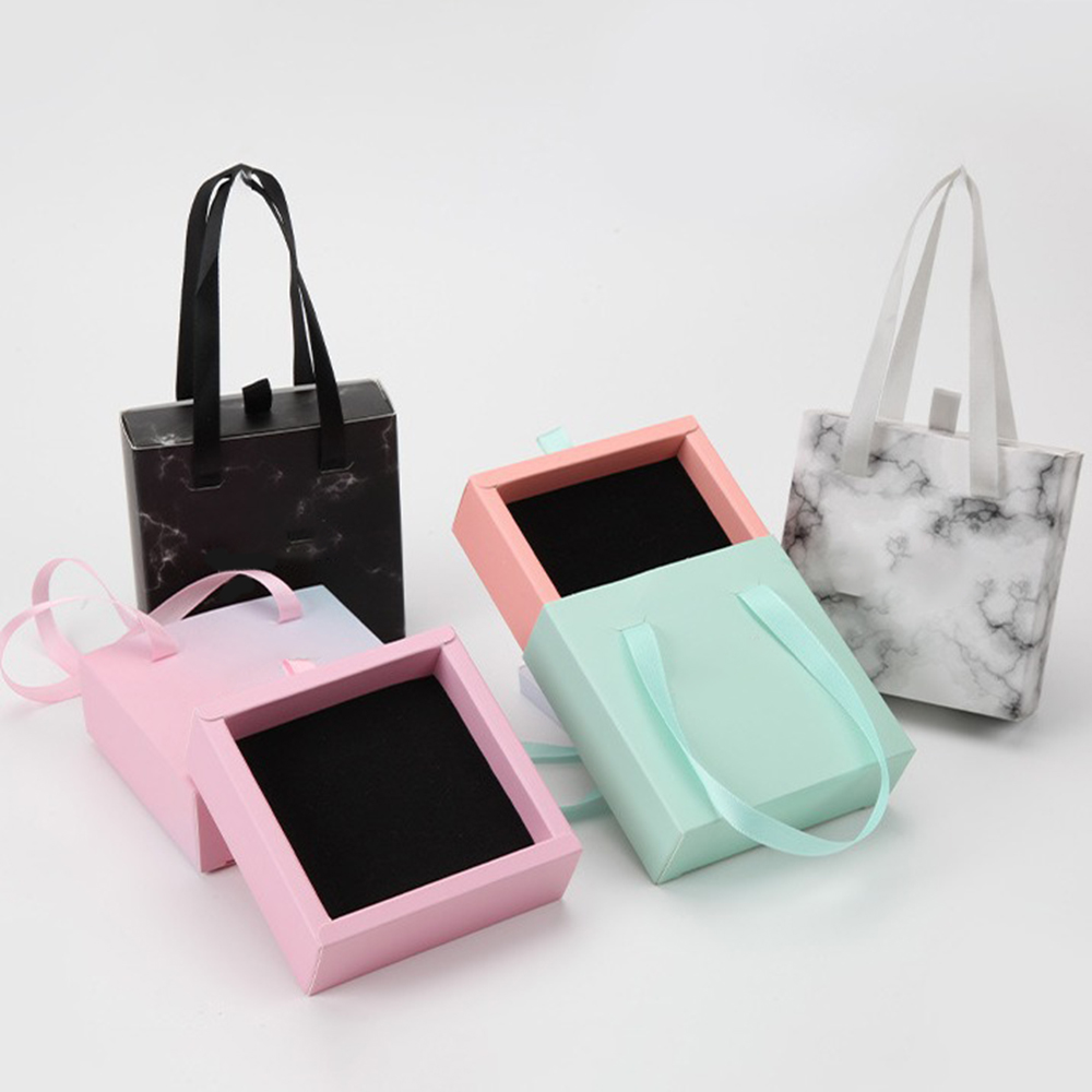 صندوق درج المجوهرات مع حقيبة م - مراجعة Travel Jewellery & Accessories Organiser وسعره